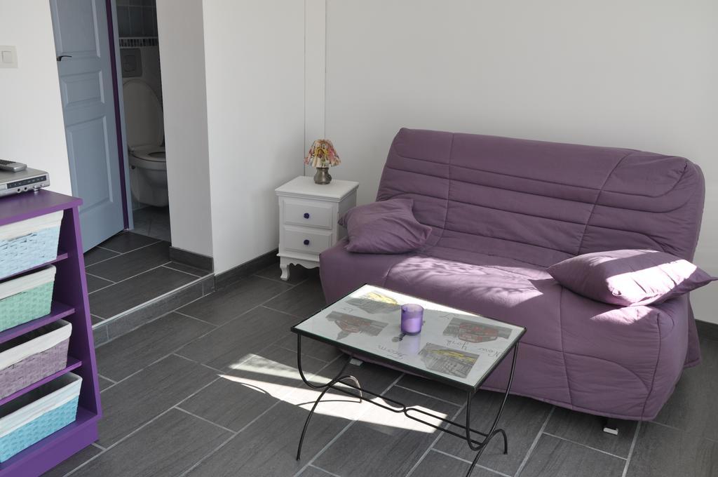 Apartment Independant Dans Avec Piscine A Gap